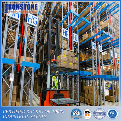 คุณภาพ  Hot Sale Industrial Very Narrow Aisle Racking System for Warehouse Cargoes โรงงาน