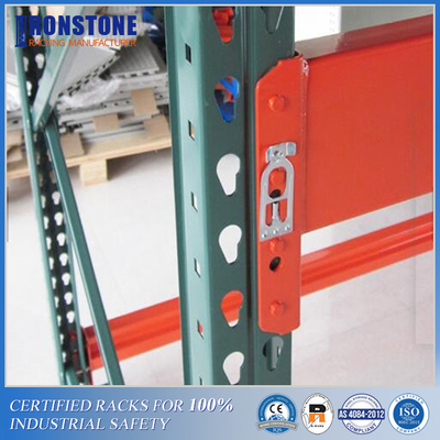 Teardrop Warehouse Pallet Racks เหมาะสําหรับ 40 &quot;x48&quot; สหรัฐอเมริกา