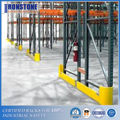 RMI Roll Formed Steel Pallet Rack Upright Protectors พร้อมการติดตั้งแบบเกลียว