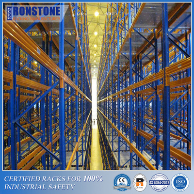 โครงสร้างแข็งแรง VNA Pallet Rack เพื่อการหมุนเวียนของสินค้าขนาดใหญ่