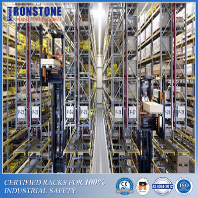 โครงสร้างแข็งแรง VNA Pallet Rack เพื่อการหมุนเวียนของสินค้าขนาดใหญ่
