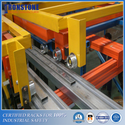 LIFO Live Storage Push Back Pallet Racking พร้อมความคล่องตัวและความเข้ากันได้สูง